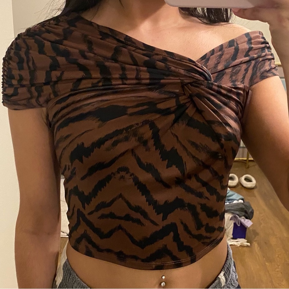 Express - animal print off the shoulder top